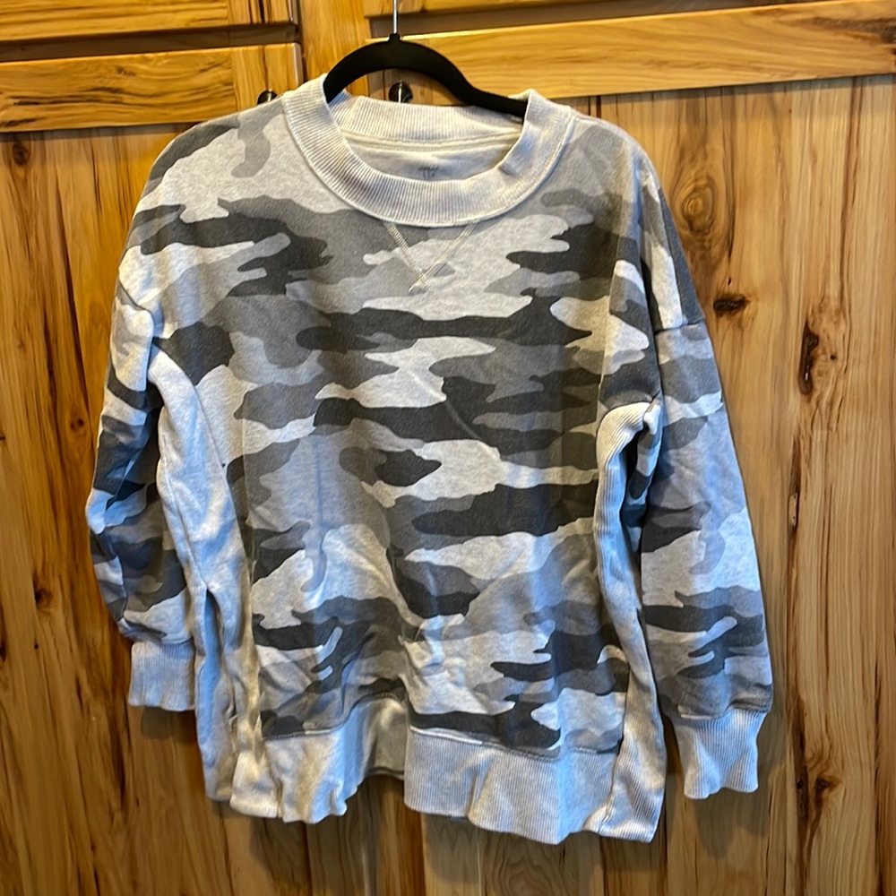 Aerie Gray Camo sweatshirt with side slits